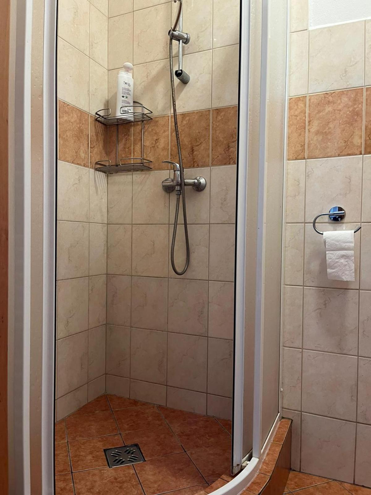 ברטיסלאבה 1St Plaza Apartment מראה חיצוני תמונה